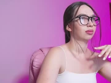 arianahot777