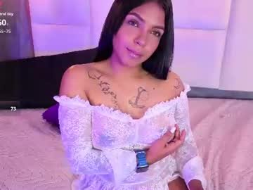 ebony_amelia_
