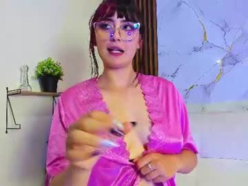 ela_jamess