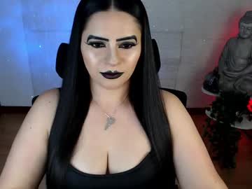 emili_evans_