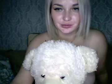 evadelicious_