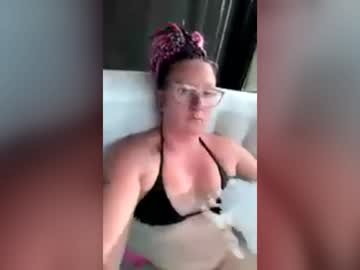 feetlovermakeingmoney