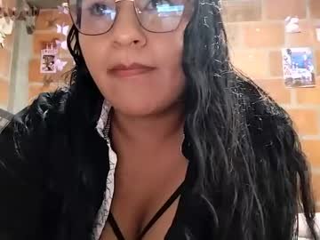 karina_latina04