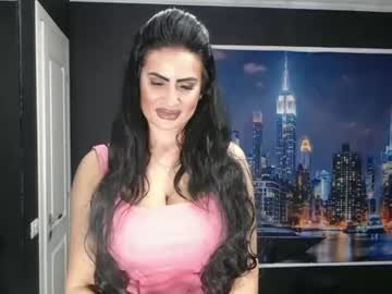 laras_moans