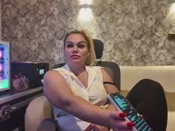lunarose7777