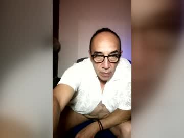 maturecuck