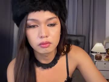 nikkitadeluxed