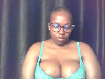 queen_melanine