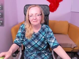 karen-villis