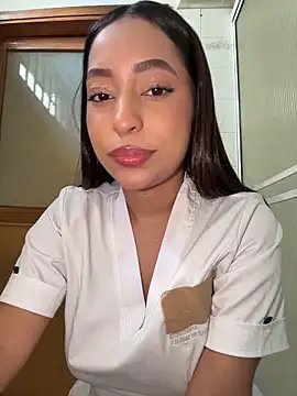 miacamille_