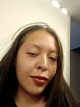selene_amari